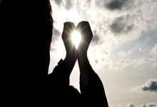 必赢官网：TA：所有迹象都表明下赛季阿诺德将为皇马效力.